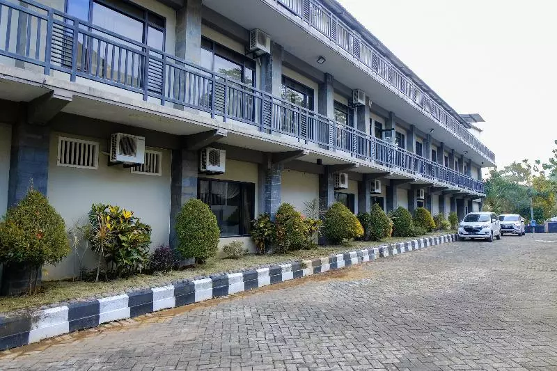 Capital O 887 Green Hill Hotel And Convention Center