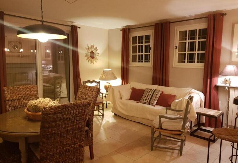 Le Jas Des Parpaillous