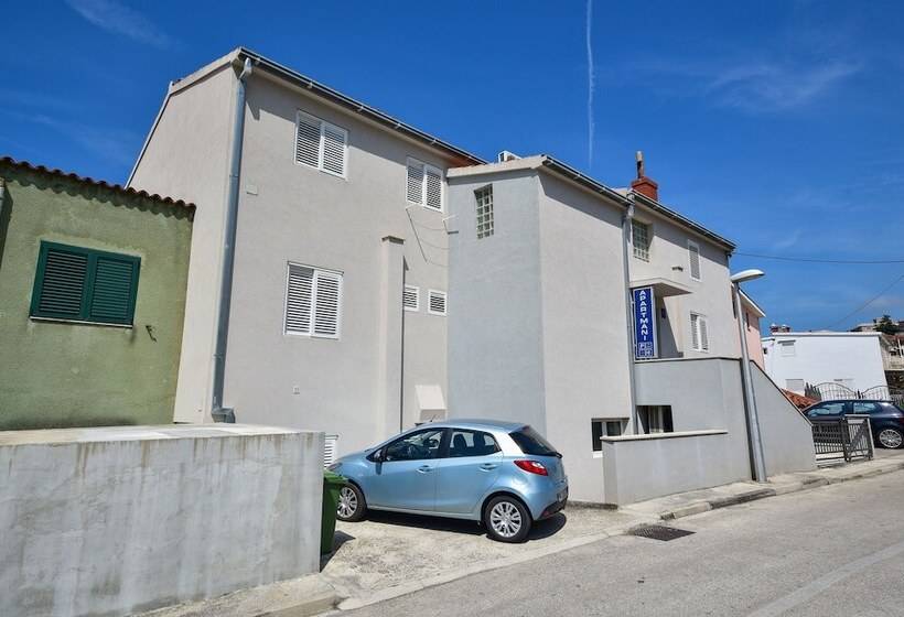 Apartmani Bernarda