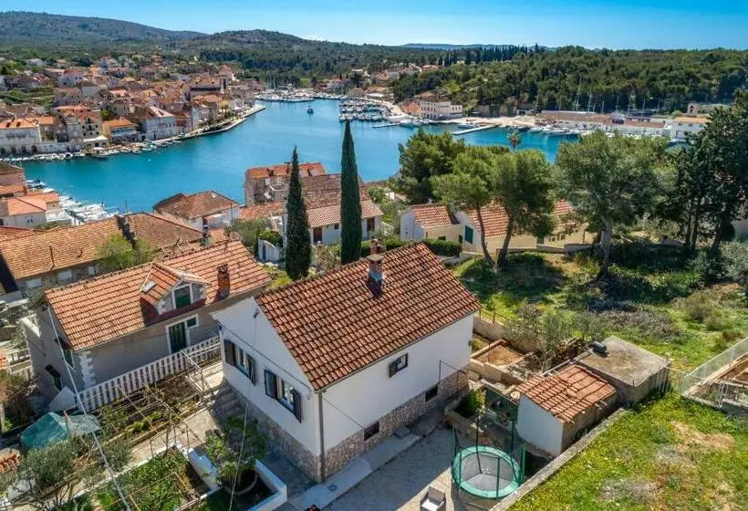 Seaview Apartment Toni