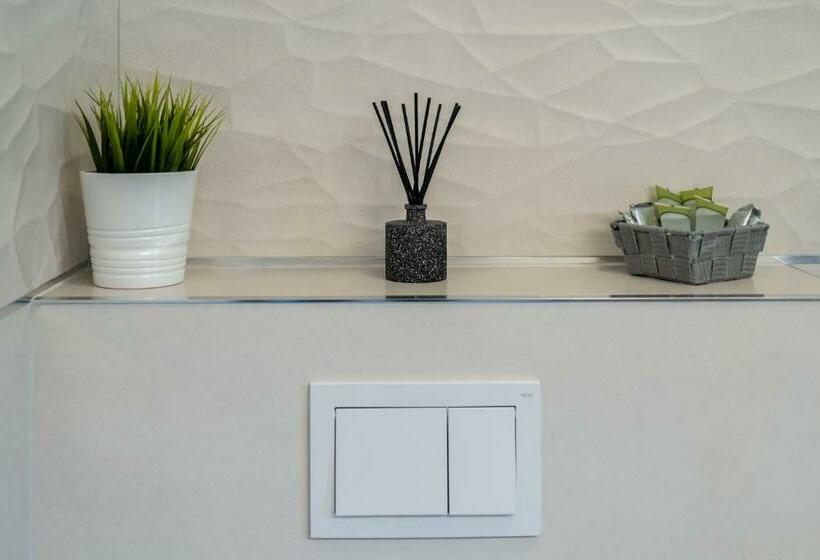 Seaview Apartment Toni