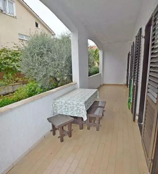 Apartment Velimir