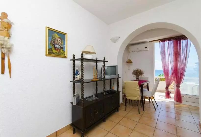 Apartments Jadrana