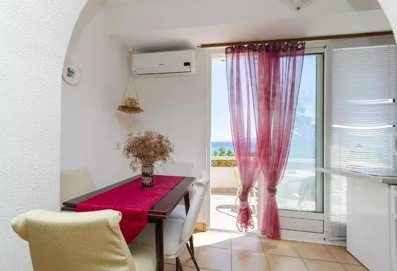 Apartments Jadrana