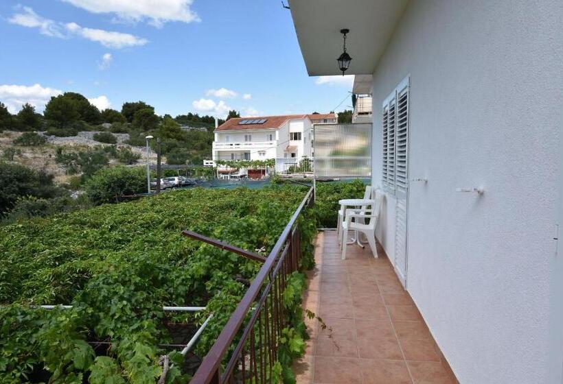 Apartments Jere Proto