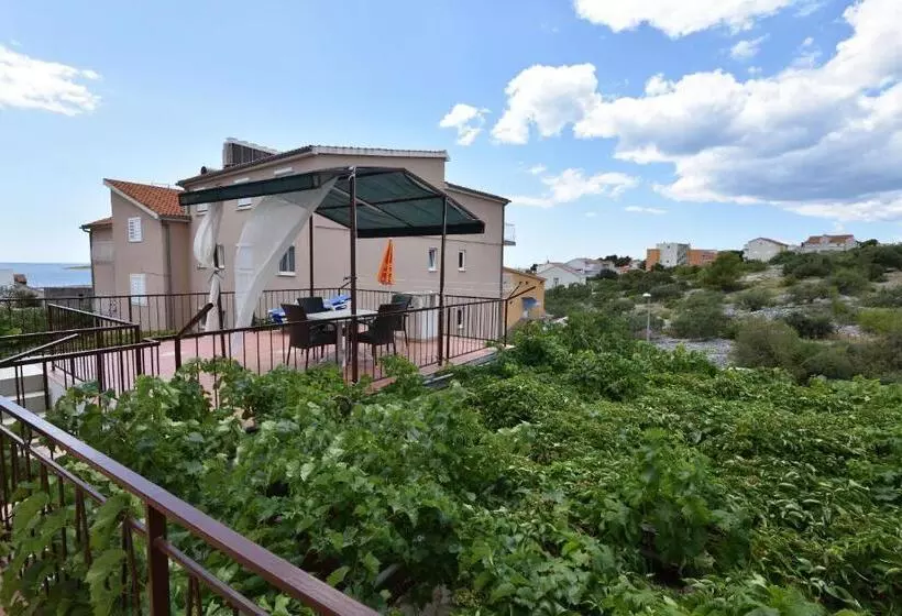 Apartments Jere Proto