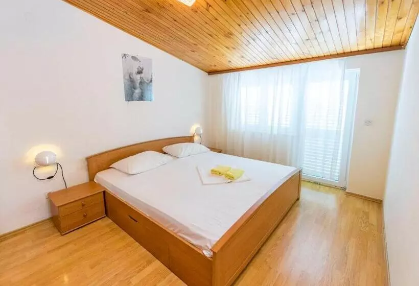 Apartments Jere Proto