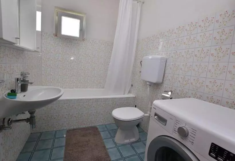 Apartments Jere Proto