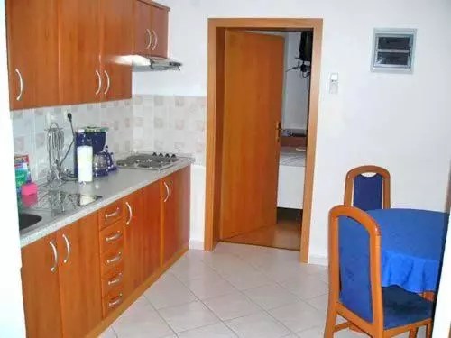 Apartments Milivoj