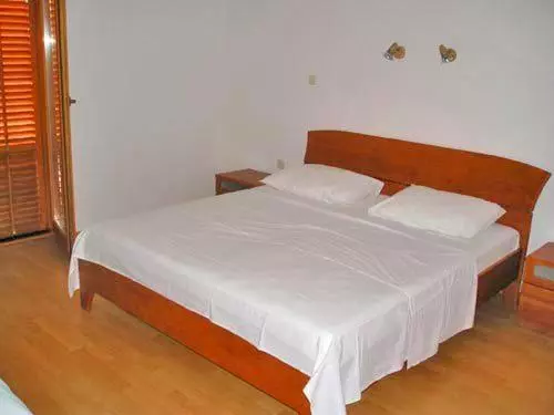 Apartments Milivoj
