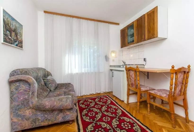 Apartments Osvit
