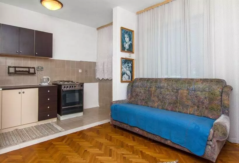 Apartments Osvit