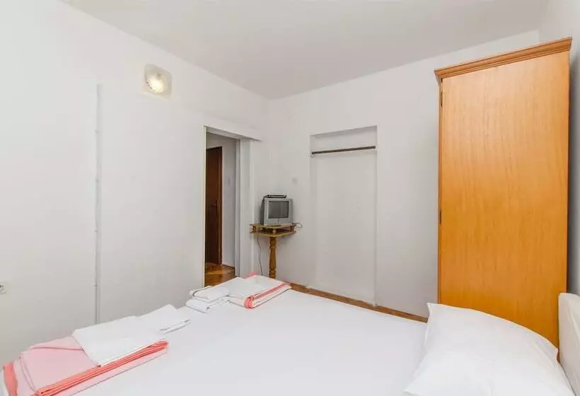Apartments Osvit