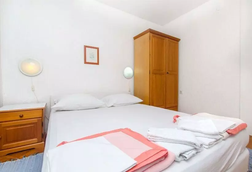 Apartments Osvit
