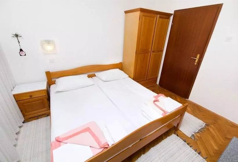 Apartments Osvit