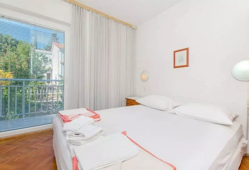 Apartments Osvit