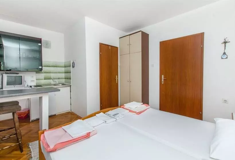 Apartments Osvit