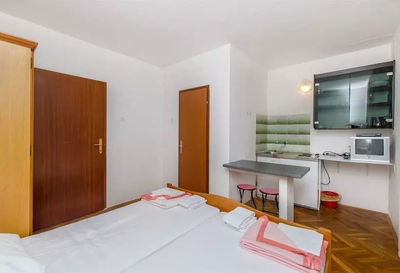 Apartments Osvit