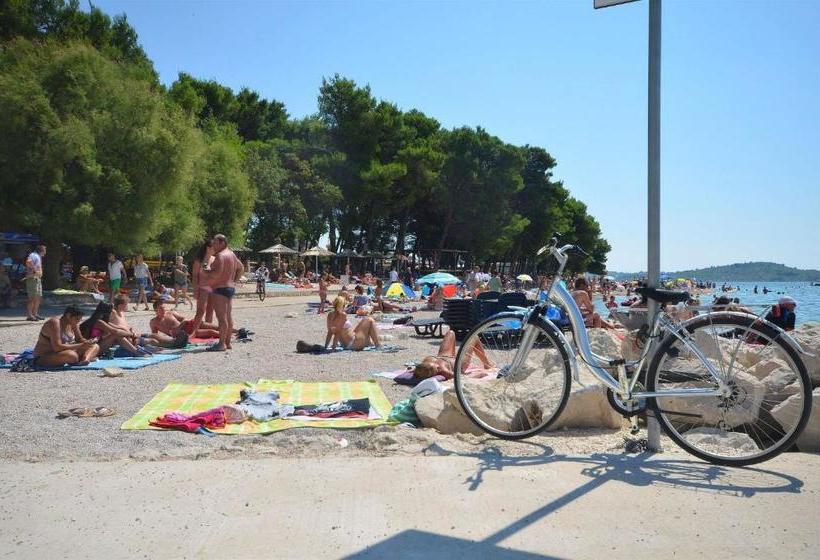 Apartments Sweet Garden