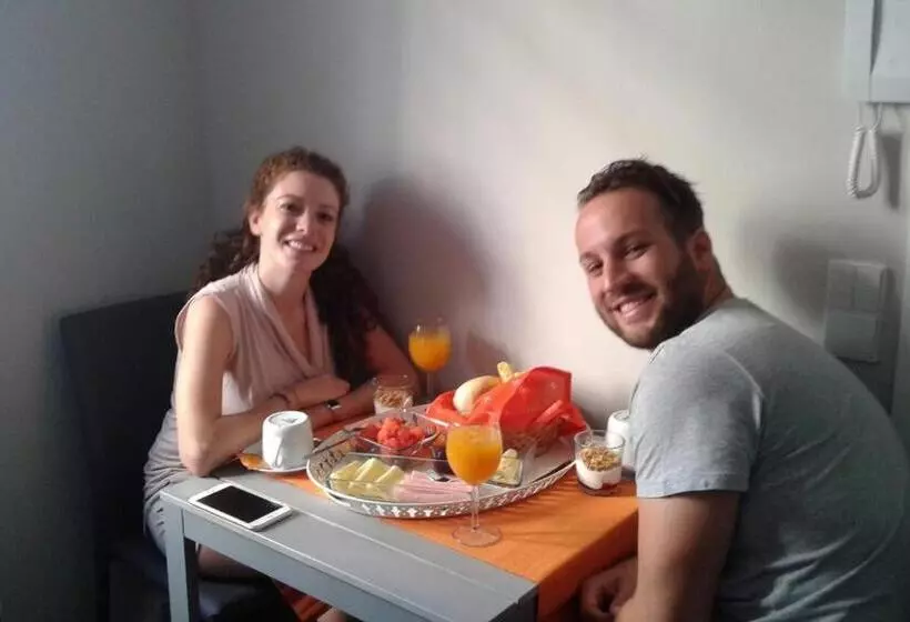 Guest House Antero De Quental