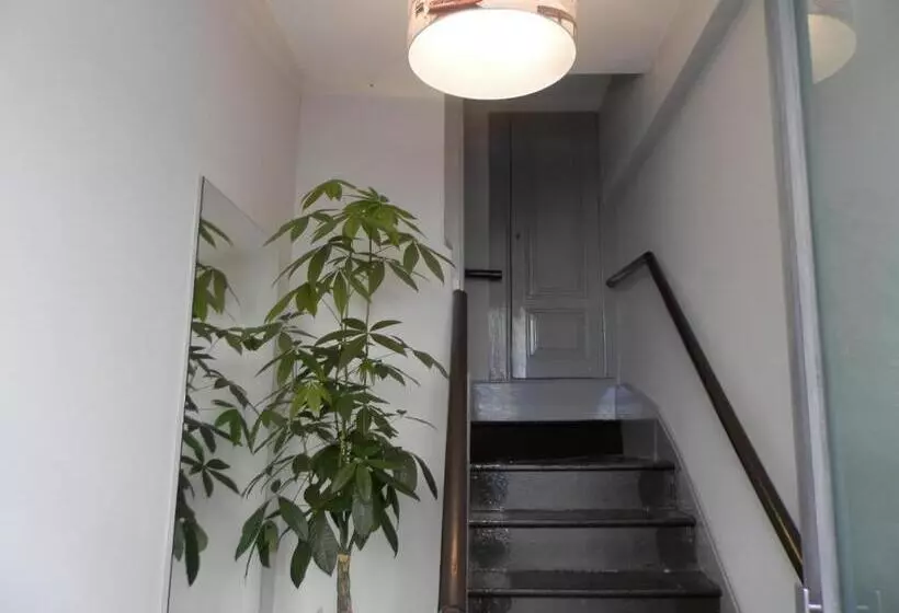 Guest House Antero De Quental