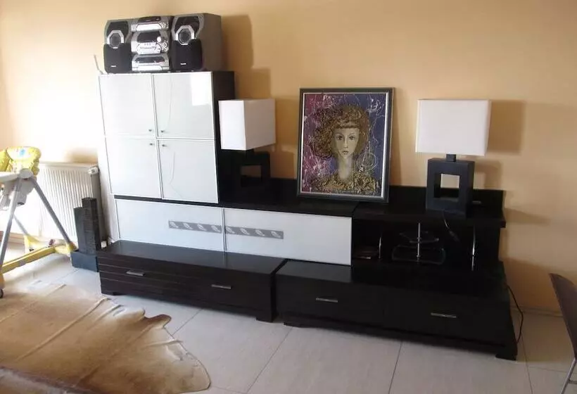 Apartment Flach