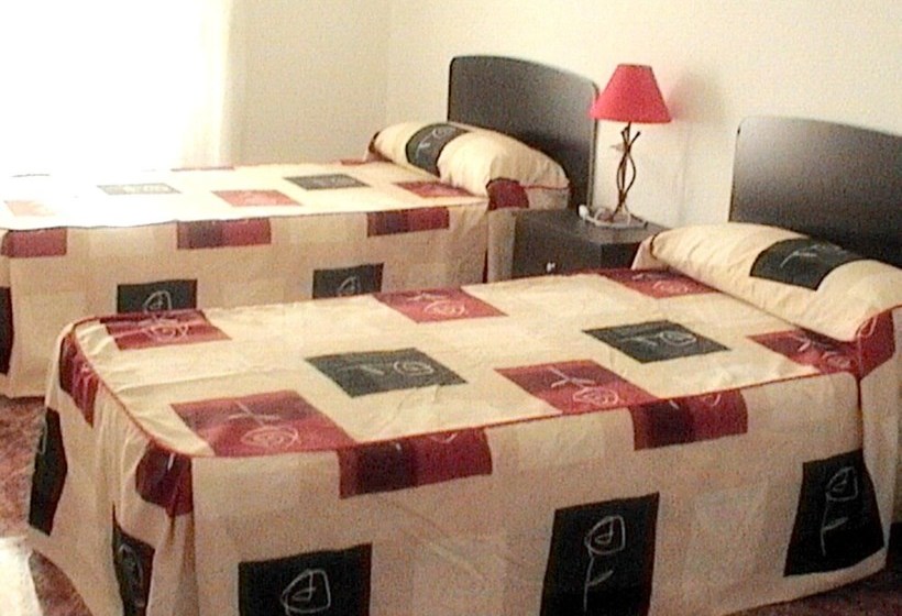 Spacious Apartment In Cullera With Mountain View