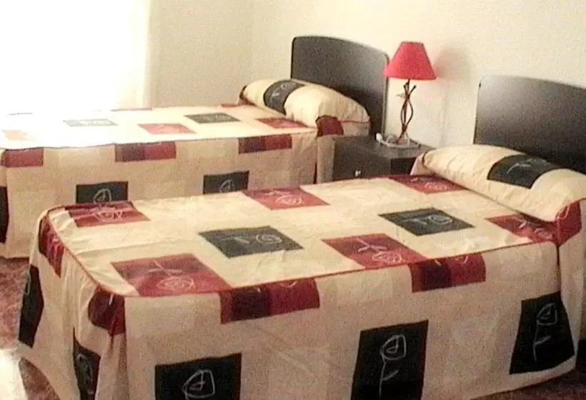 Spacious Apartment In Cullera With Mountain View