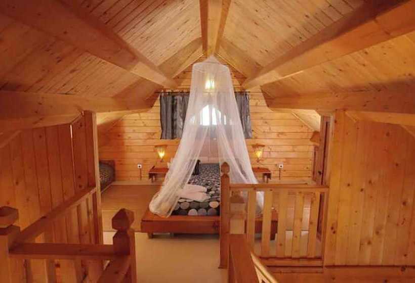 Bungalow With 3 Bedrooms In Tarifa, With Wonderful Mountain View, Enclosed Garden And Wifi