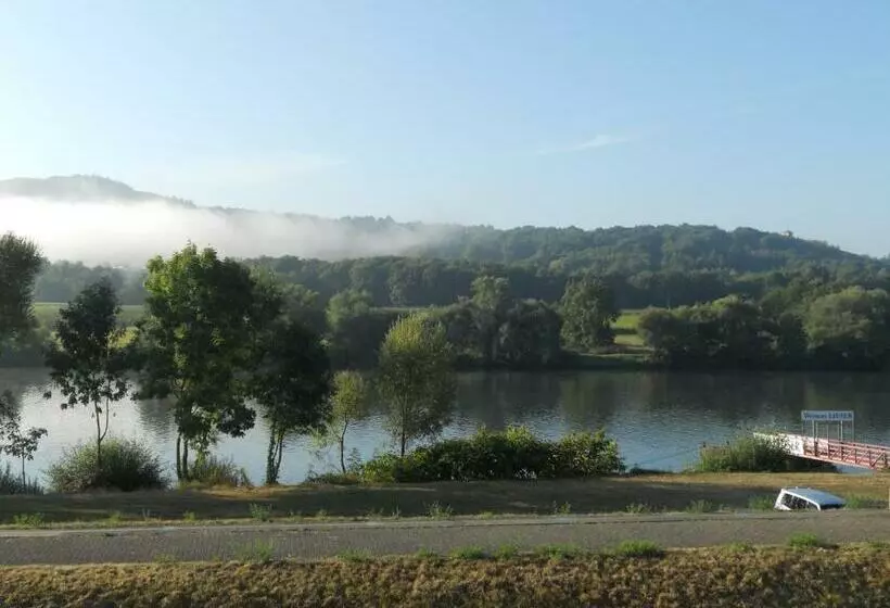 Ferienwohnungen   Moselblick