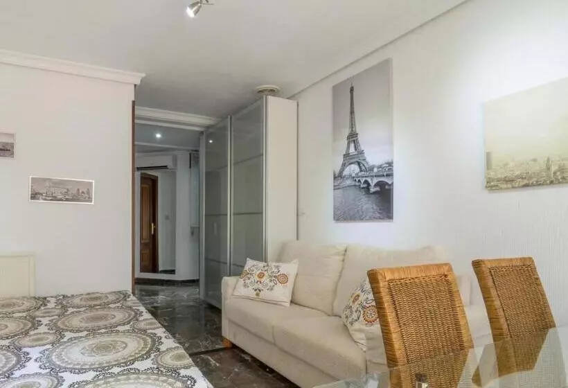 Lovely Studio Cartago