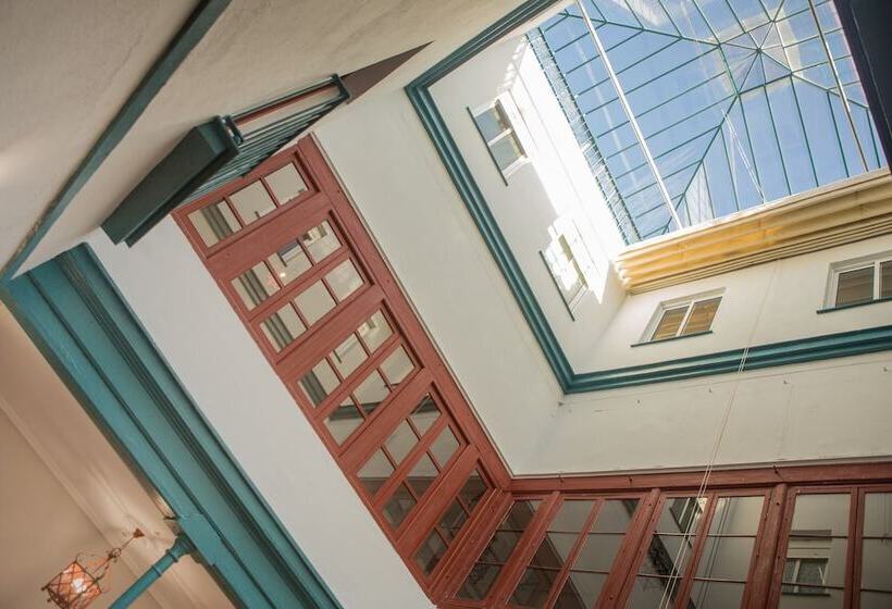 Panzió Vivian S Guest House