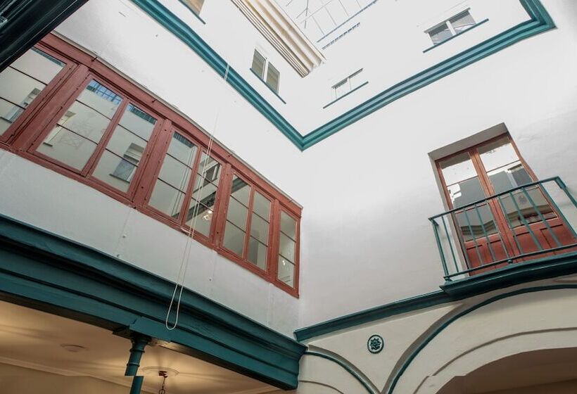 Panzió Vivian S Guest House