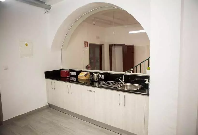 ペンション Vivian S Guest House