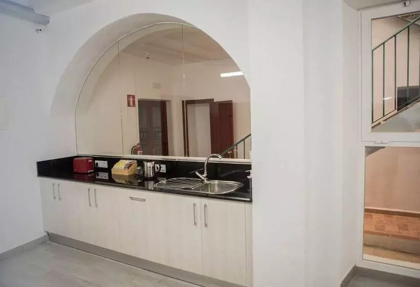 ペンション Vivian S Guest House