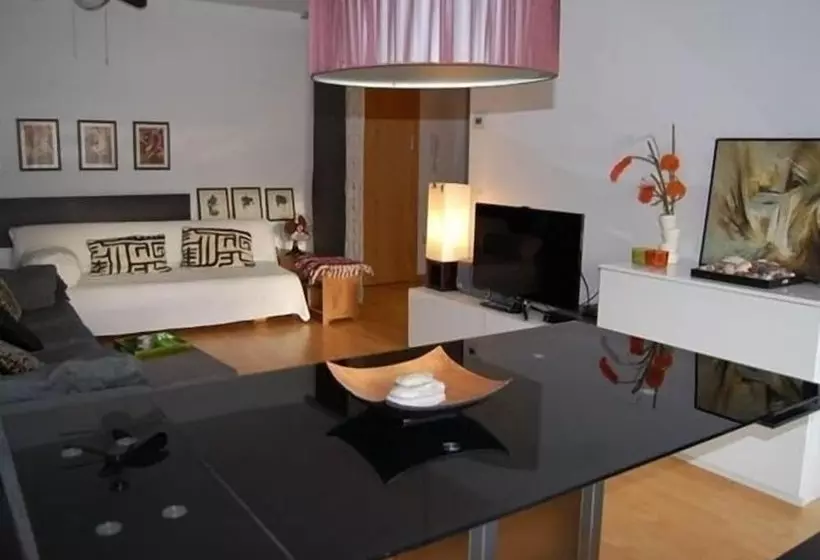 Piso Virginia Vicente