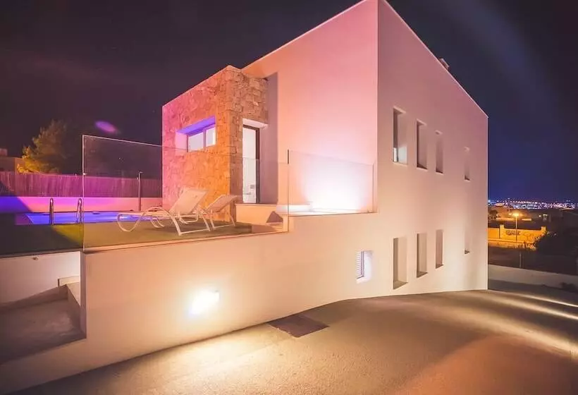 Villa Blancadona