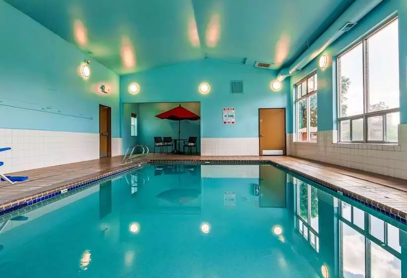 Отель Best Western Cottage Grove Inn