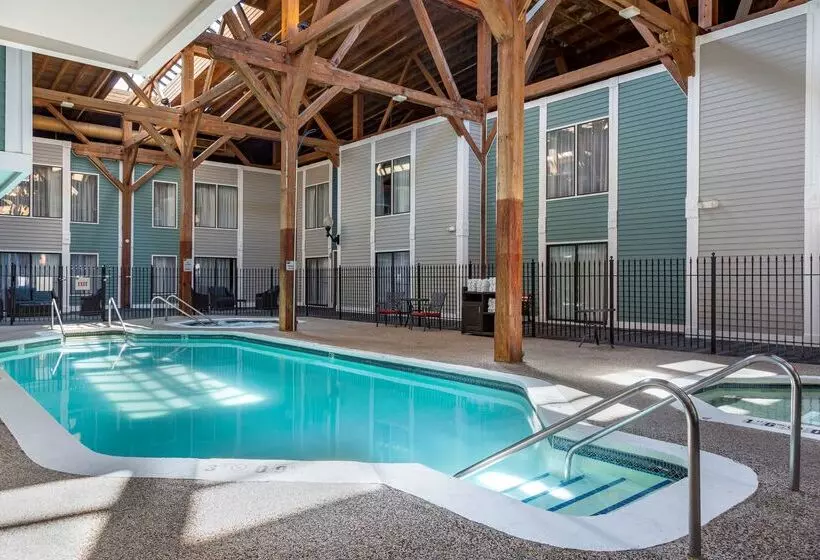 Отель Best Western Plus Como Park