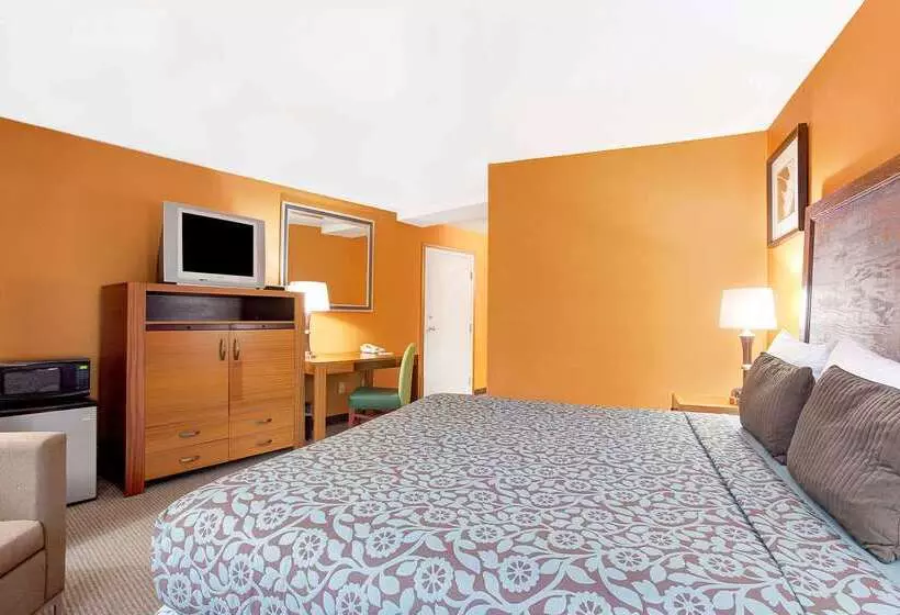 ホテル Days Inn By Wyndham Federal Way