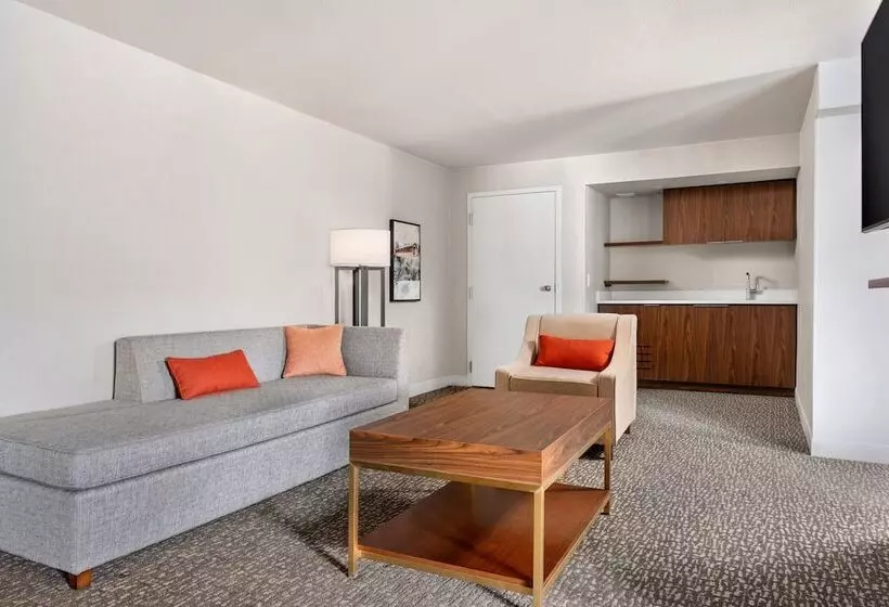 Delta Hotels By Marriott Allentown Lehigh Valley