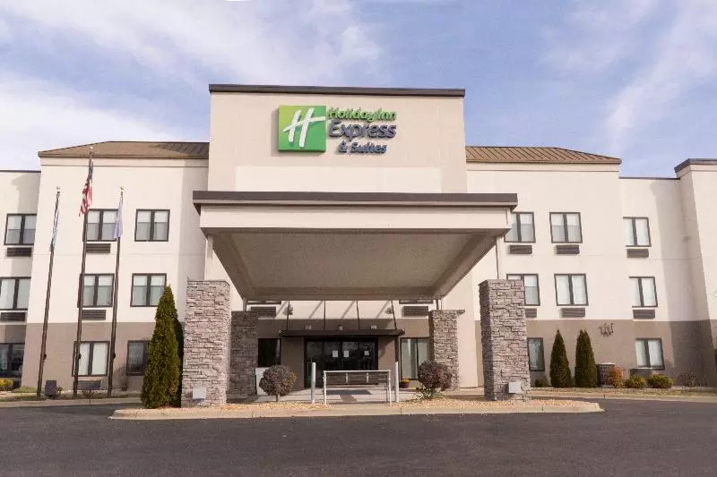 Holiday Inn Express Hotel & Suites Madison, An Ihg