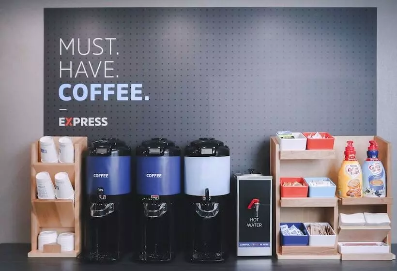 酒店 Holiday Inn Express Lompoc By Ihg