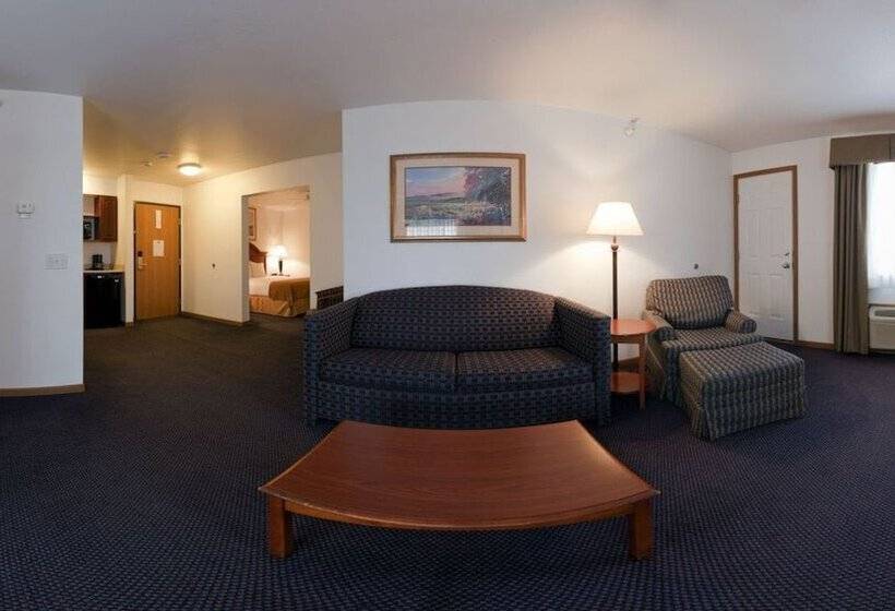 هتل Holiday Inn Express Mackinaw City, An Ihg