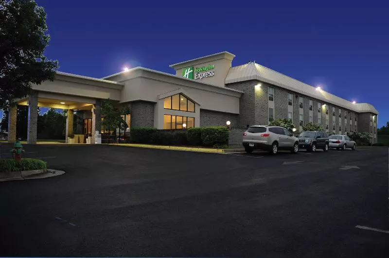 호텔 Holiday Inn Express Stephens City, An Ihg