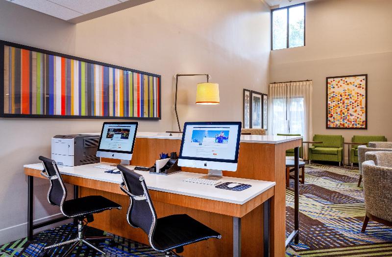 ホテル Holiday Inn Express Tampa Brandon, An Ihg