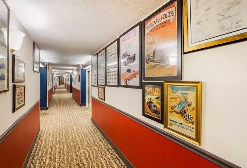 ホテル Hometown Inn Thomasville