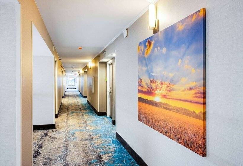 Отель La Quinta By Wyndham Jonesboro