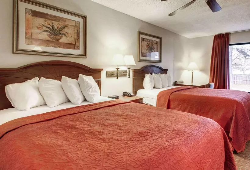 هتل Quality Inn & Suites