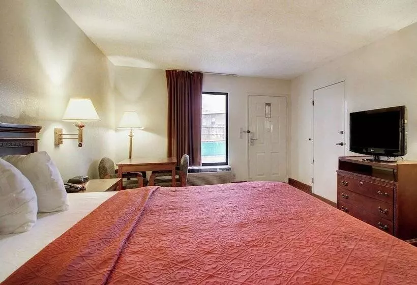 هتل Quality Inn & Suites
